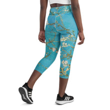 Load image into Gallery viewer, Yoga Capri Leggings