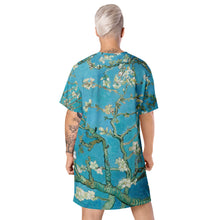 Load image into Gallery viewer, T-shirt dress

